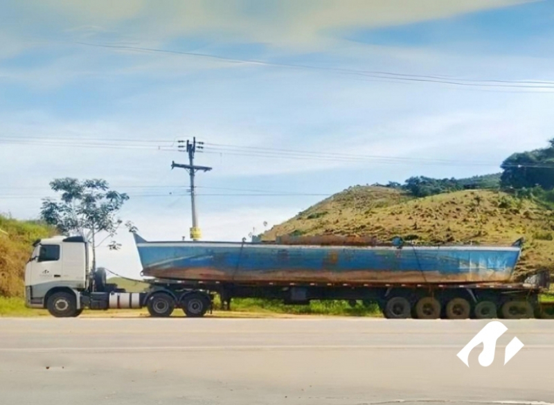 Foi realizado pela equipe da Cunzolo uma operação de transporte e içamento de vigas em Araçoiaba da Serra-SP. 