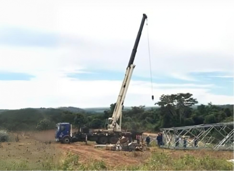 A Cunzolo realizou uma operação de Montagem de Torres de transmissão de Energia e Telecomunicações na cidade de Ibaté-SP