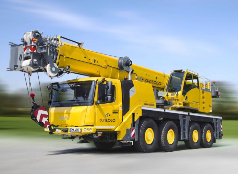 O Guindaste Rodoviário Grove GMK 4080 possui capacidade de elevação poderosa, além de mobilidade incomparável no local de trabalho. Sua capacidade é de 90 toneladas e a lança principal tem 51 metros (+ 21 metros de JIB).