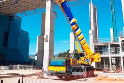 Guindastes para montagem de estruturas metálicas