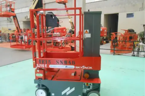 Plataforma mastro vertical