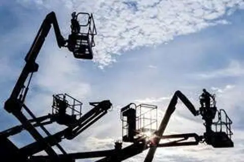 Plataformas aéreas e PTAs